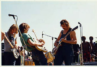 JPTLive1974a.jpg (39144 bytes)